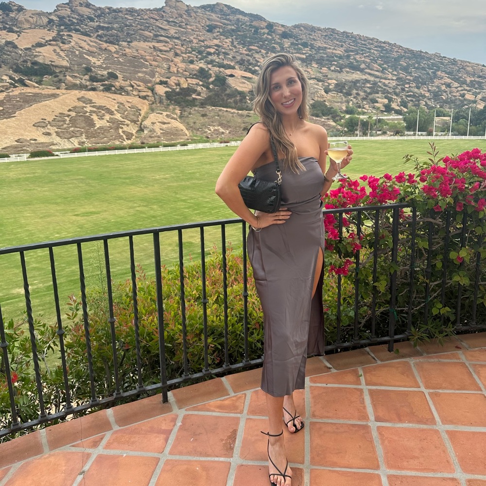 HELLOMOLLY Wow The Guests Satin Maxi Dress - Charcoal